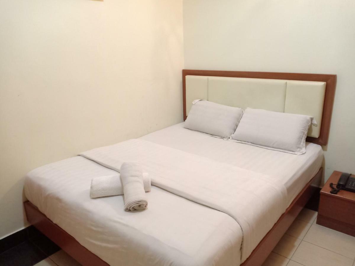 Tc Inn Business Hotel @ Seri Kembangan Exterior photo