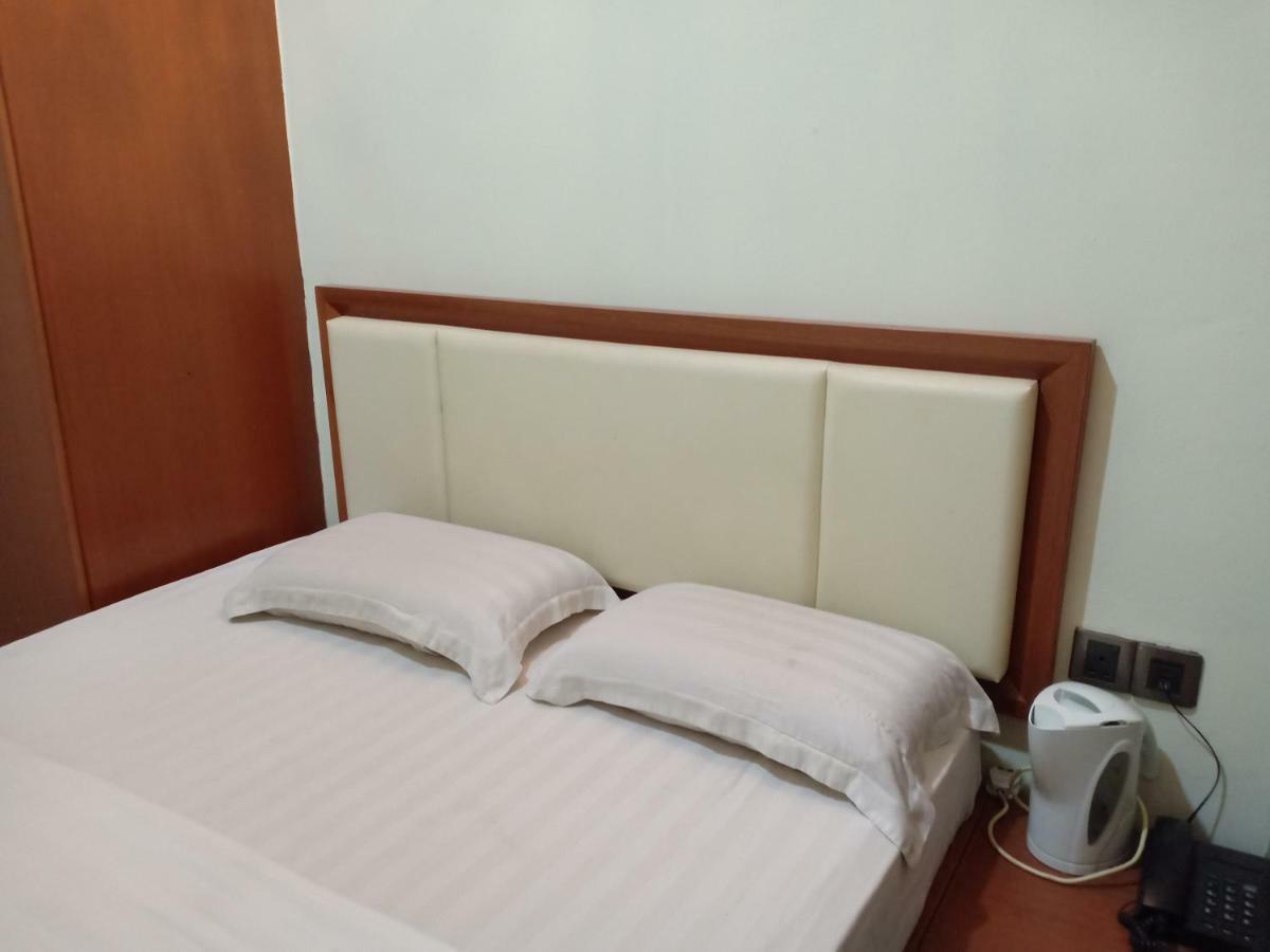 Tc Inn Business Hotel @ Seri Kembangan Exterior photo