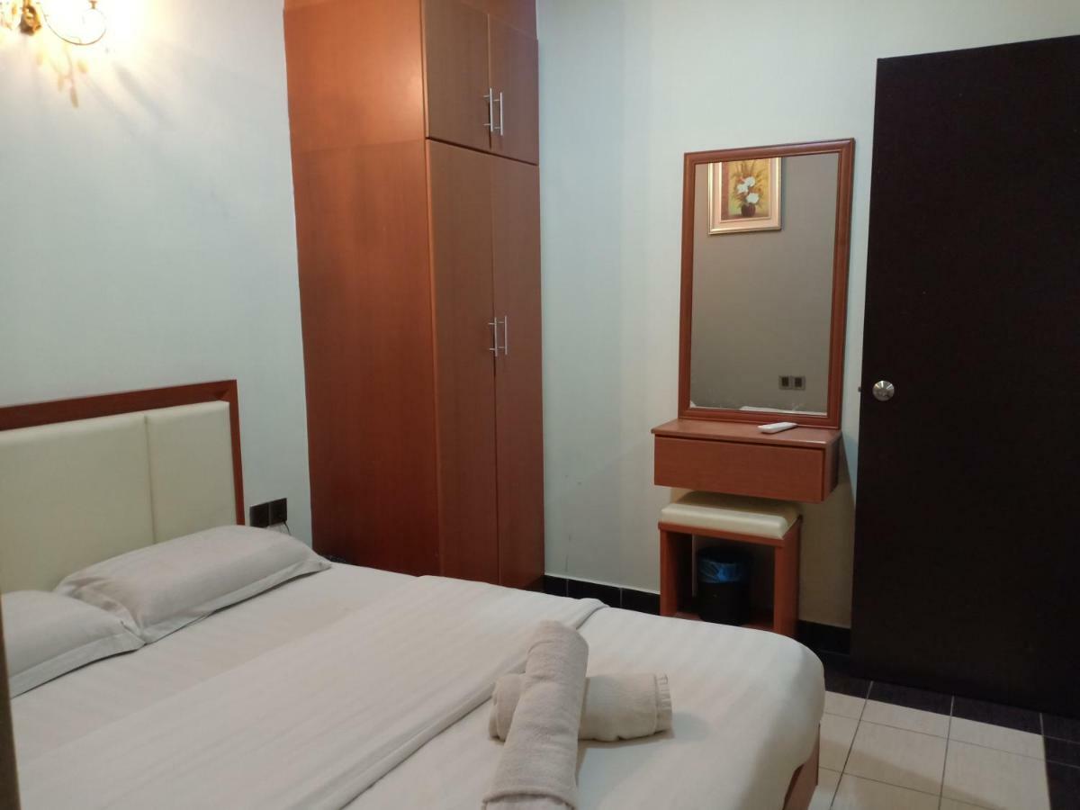 Tc Inn Business Hotel @ Seri Kembangan Exterior photo