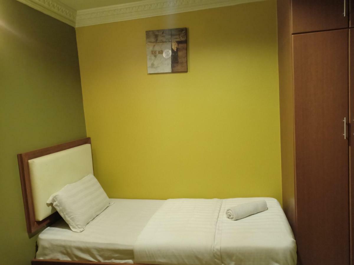 Tc Inn Business Hotel @ Seri Kembangan Exterior photo