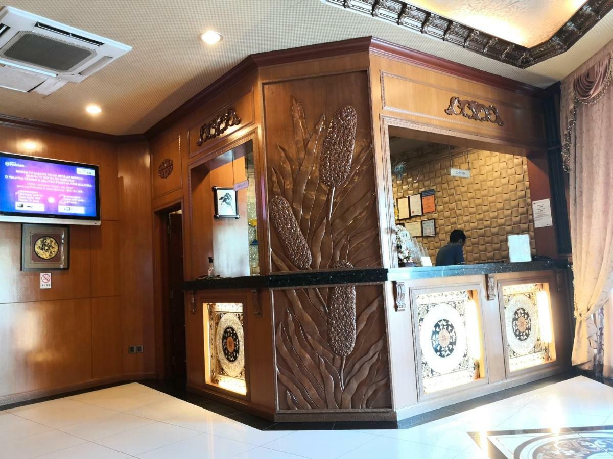 Tc Inn Business Hotel @ Seri Kembangan Exterior photo